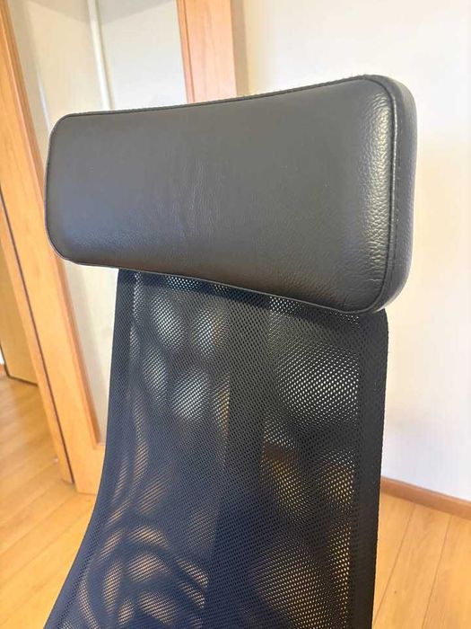 Cadeira de escritório com apoio de braços -IKEA