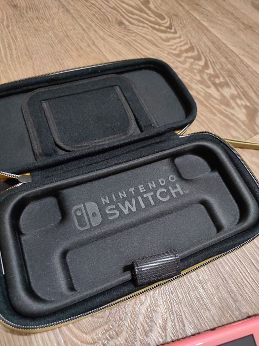 Nintendo switch lite в НОВОМУ стані + оригінальний чохол