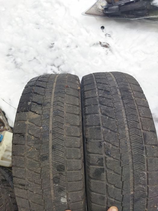 Зимня резина 215/55R17. Пара.