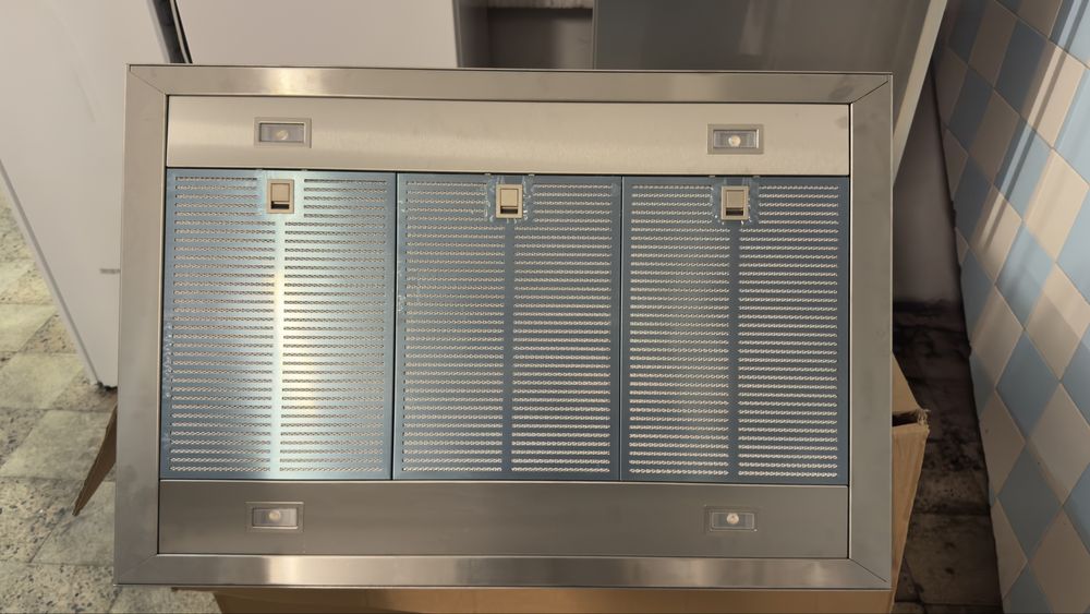 Exaustor de Ilha SIEMENS LF98BIP50 (867 m3/h - 89.8 cm - Inox)