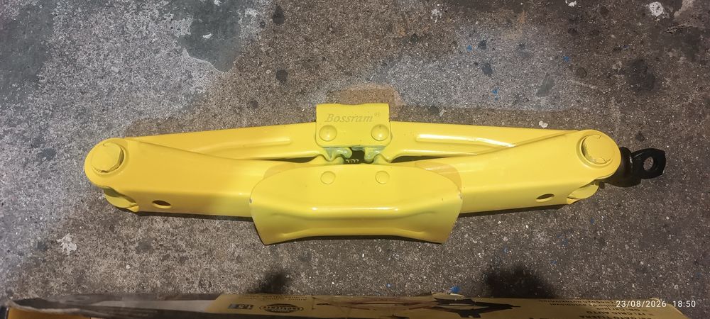 Macaco para carro