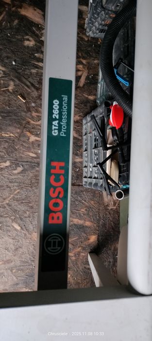 Ukośnica Bosch Professional GCM 254D wraz ze stołem