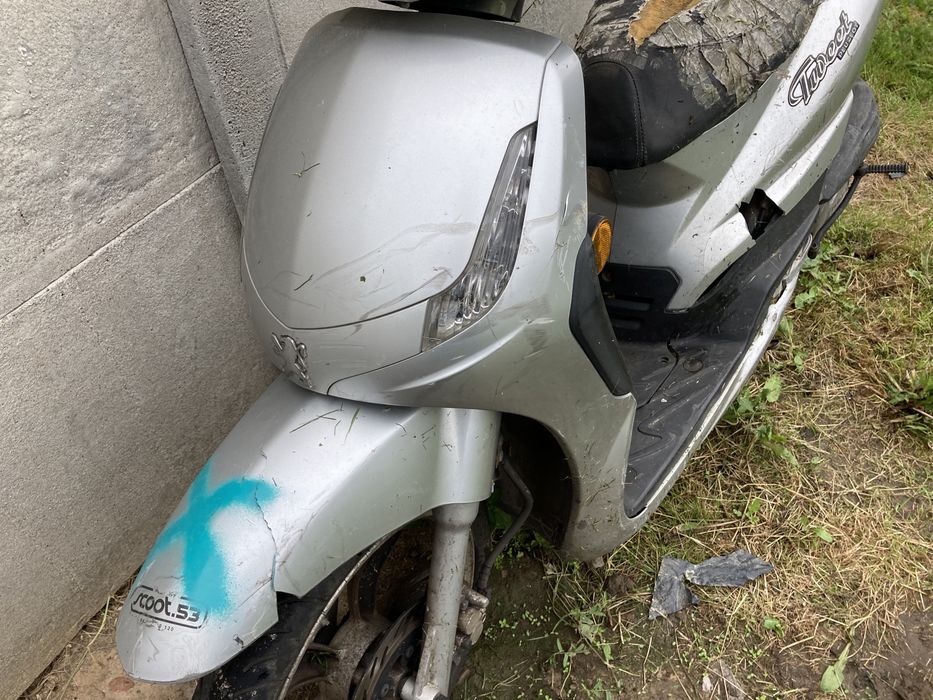 Peugeot Tweet 50 czasza owiewka silnik gaznik część lagi Błotnik