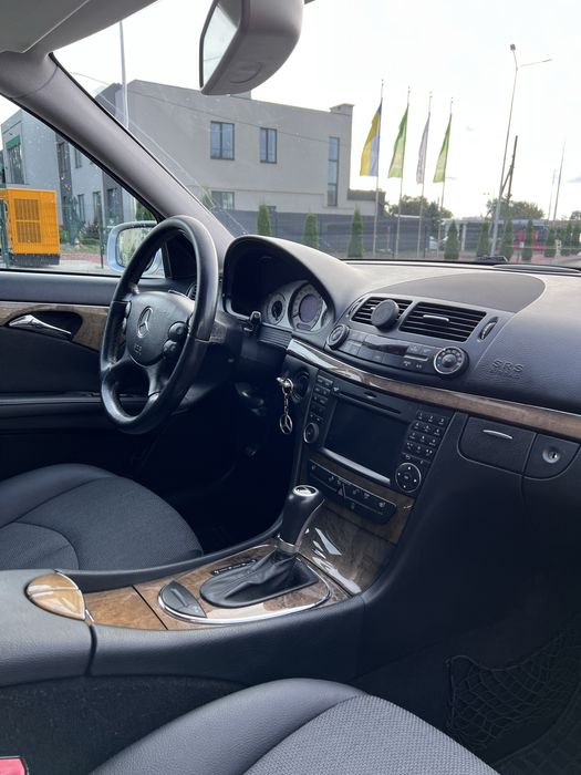 Мерседес Е211 3.0CDI 2009р. Avangard