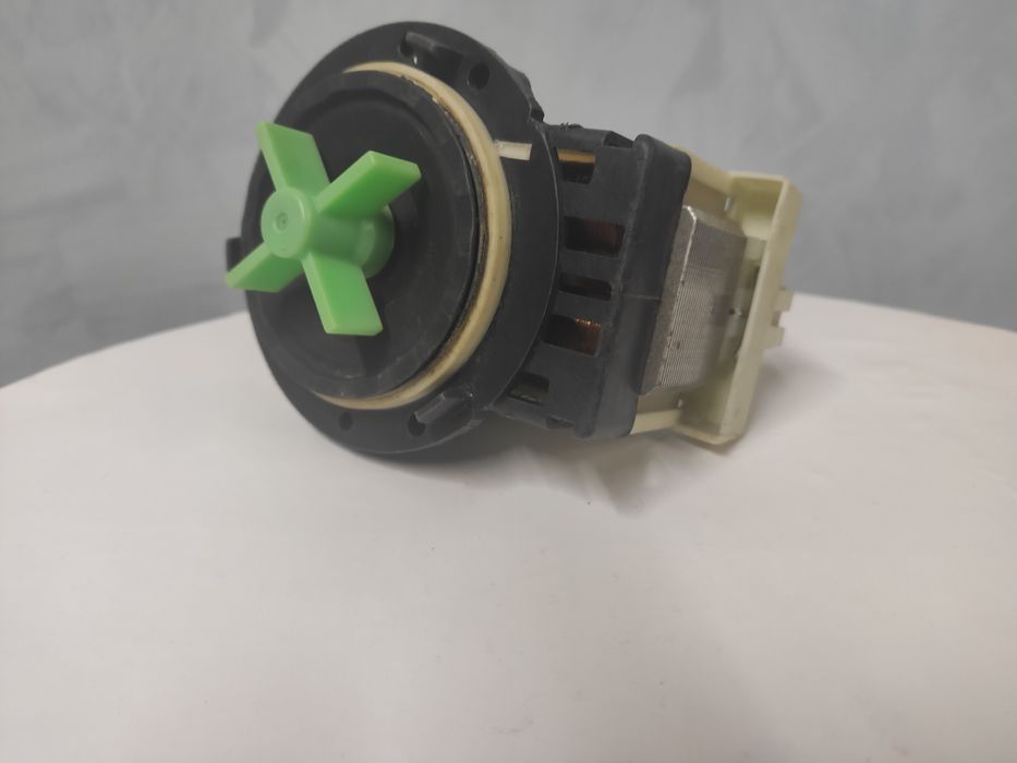 Сливной насос ( помпа) PLASET Italy стиральная машина