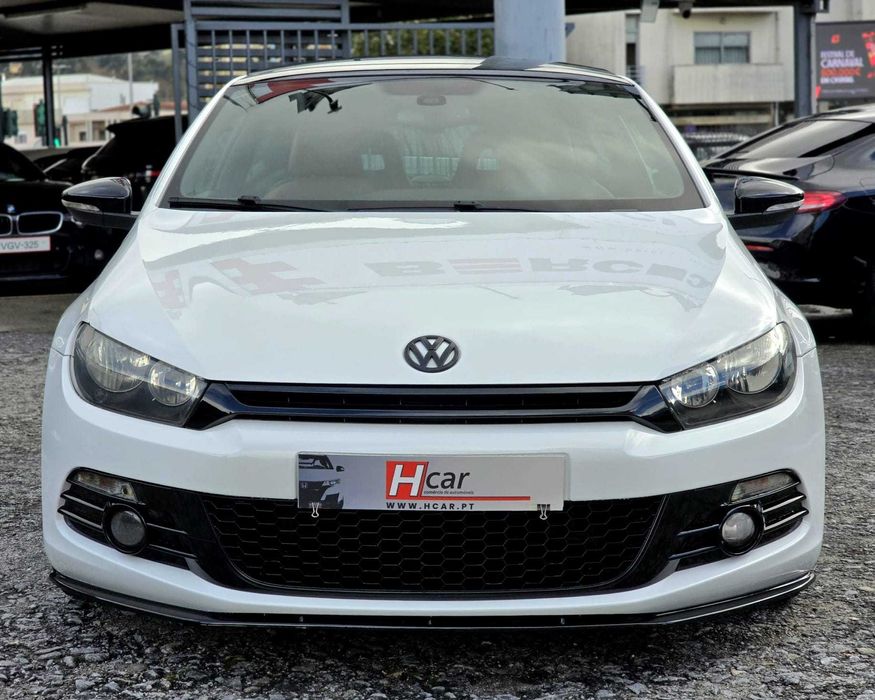 VOLKSWAGEN SCIROCCO 2.0TDI 140cv "FULL EXTRAS"