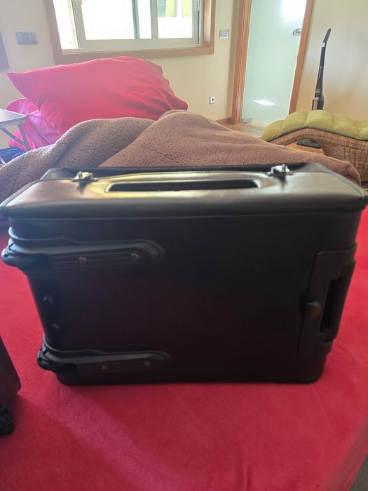 Malas de piloto para viajar