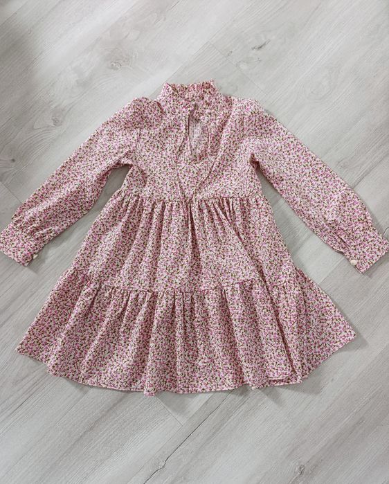 Плаття для дівчинки