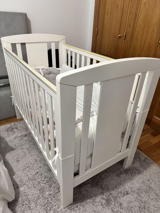 Barço com colchão incluido