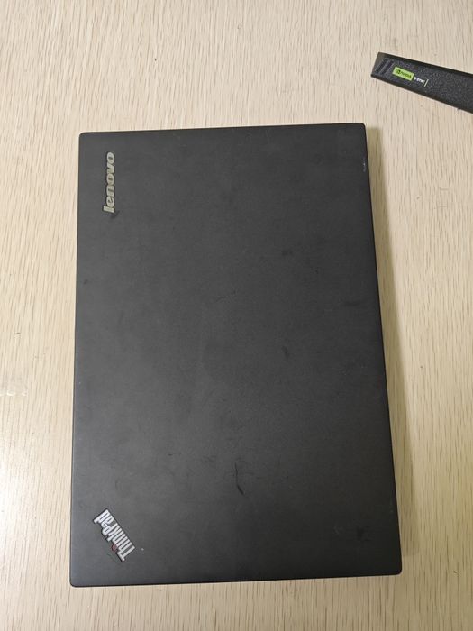 Нотбук lenovo thinkpad x240 i3-5010u,8/256