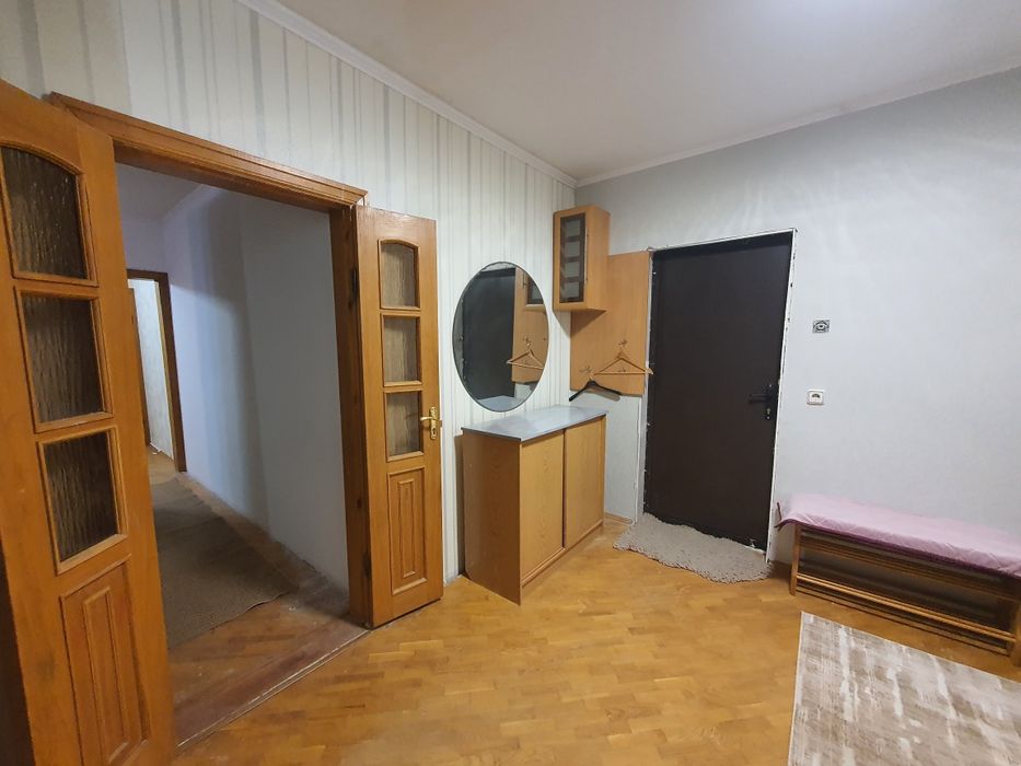 Терміново. Продаж великої 2к квартири на Позняках.