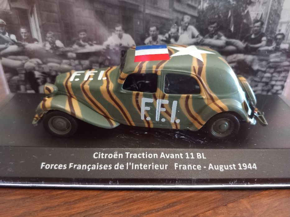 Citroën Traction Avant, France, August 1944
