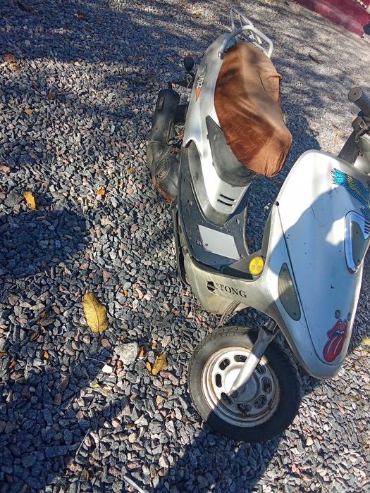 Сузукі 345666809