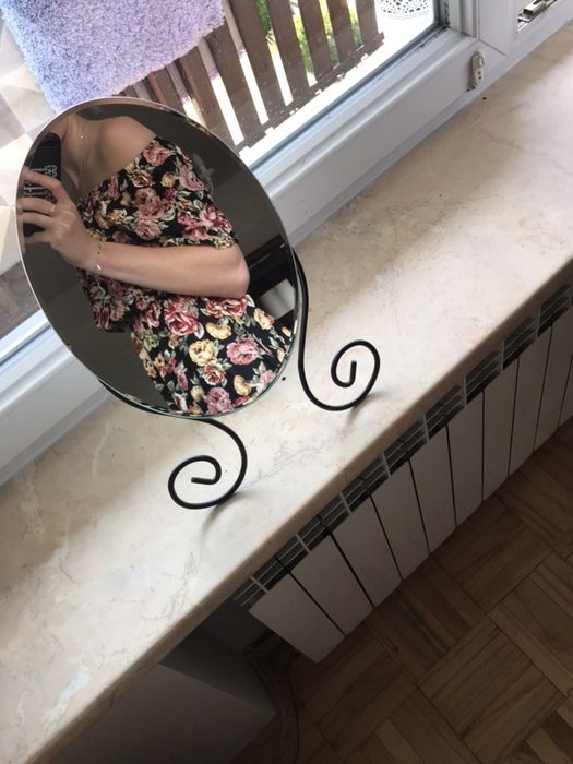 Sukienka w kwiaty