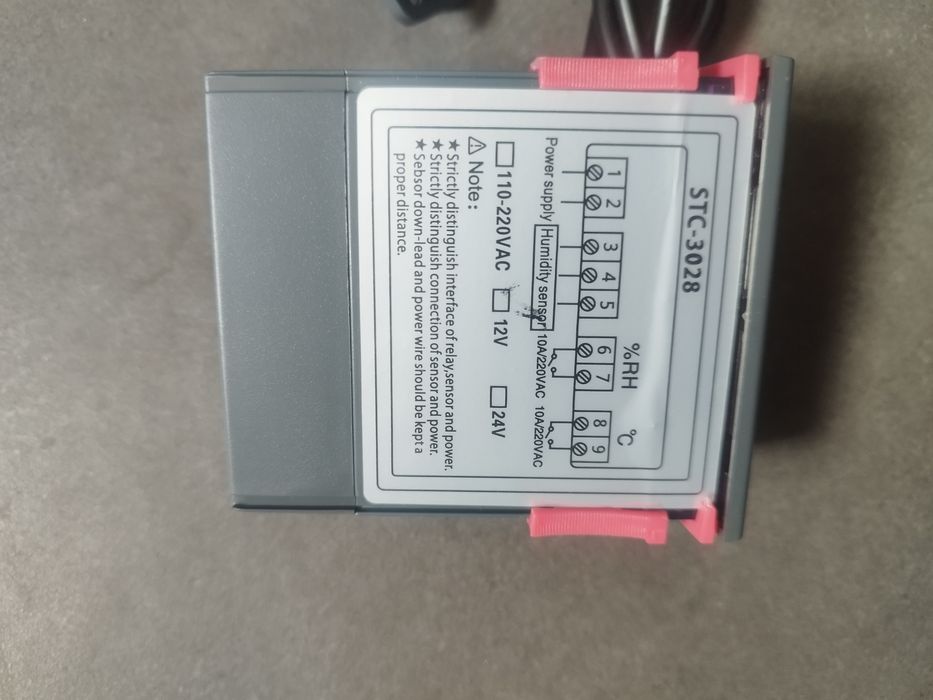 Termostato digital c/ controlador de temperatura e humidade 230V 10A