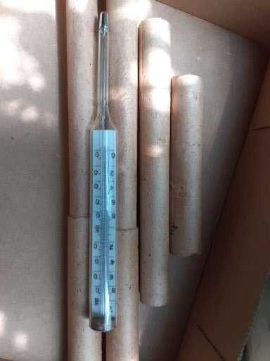 Продам термометры технические