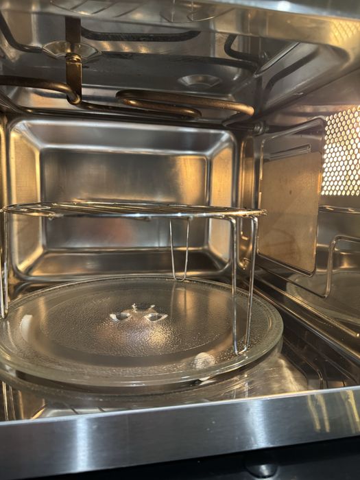 Kuchenka mikrofalowa Zelmer ZKM 2021 EB