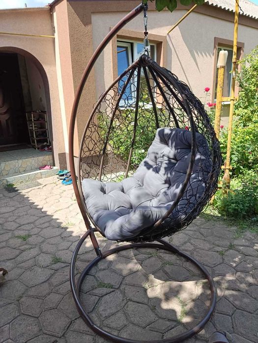 Подвесное кресло cо стойкой на 120 / на 150 кг. Крісло кокон