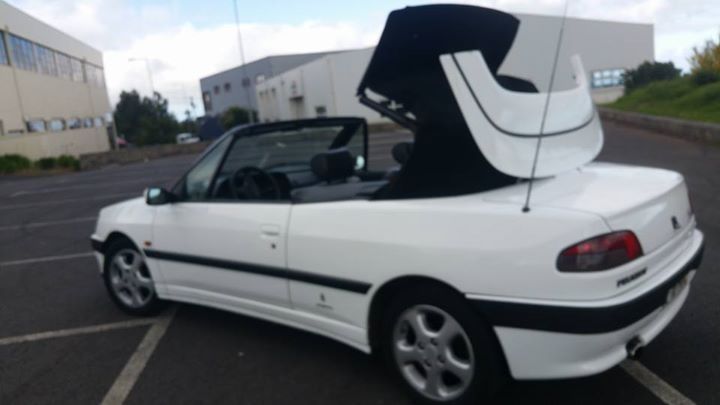 Peugeot 306 cabrio 2.0 foto 4