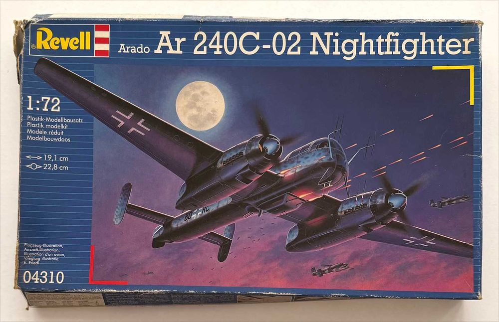 Revell_Arado Ar 240C-02 Nightfighter. ESc.1:72. Completo e como novo.