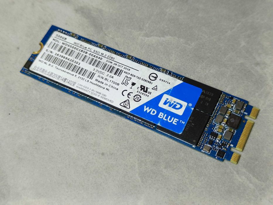 SSD диск WD Blue 512GB M2 Sata 2280 - 98% здоровя - відмінний СТАН!
