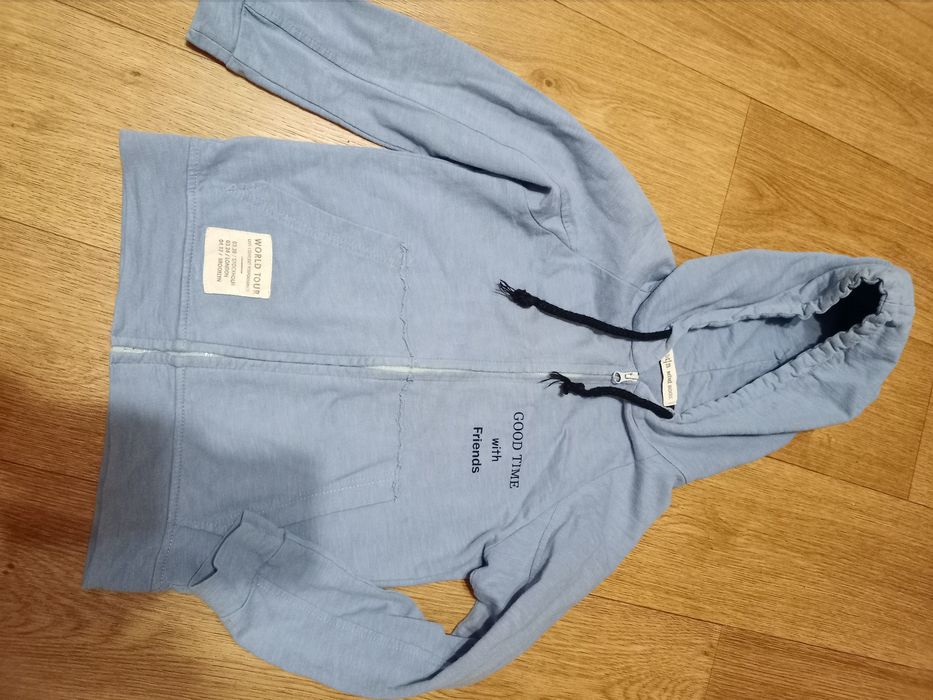 Кофта на змейке.