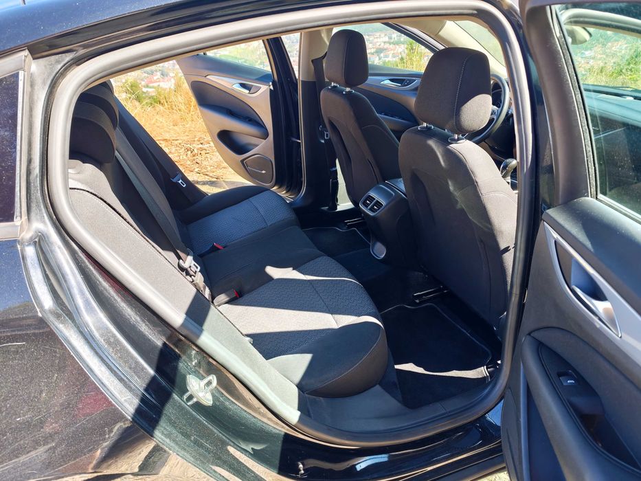 Opel Insignia 1.6 CDTI