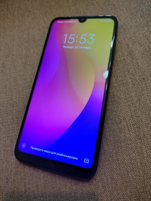 Мобильный телефон Redmi 7
