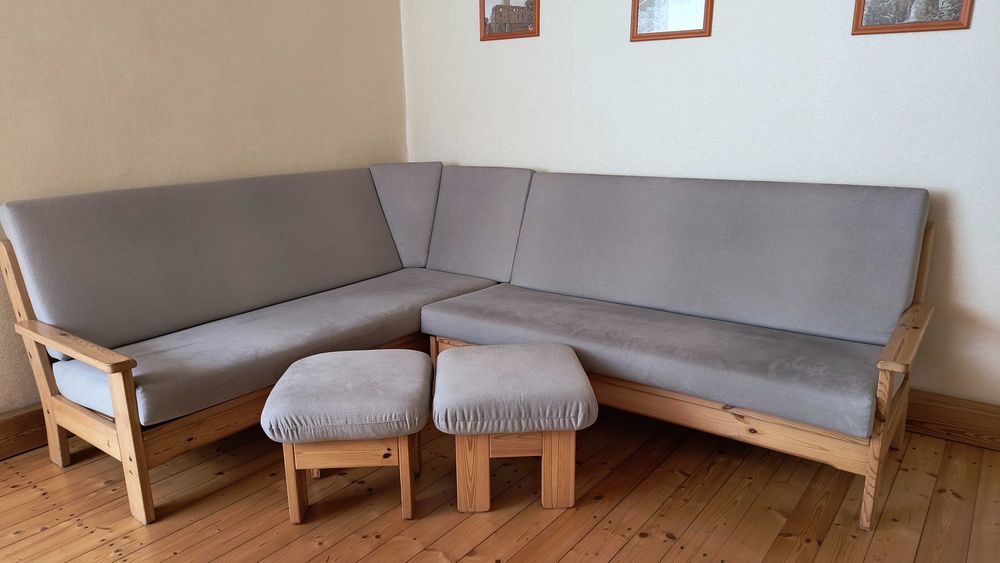 Komplet wypoczynkowy, rogówka 205x261cm, z dwoma pufami