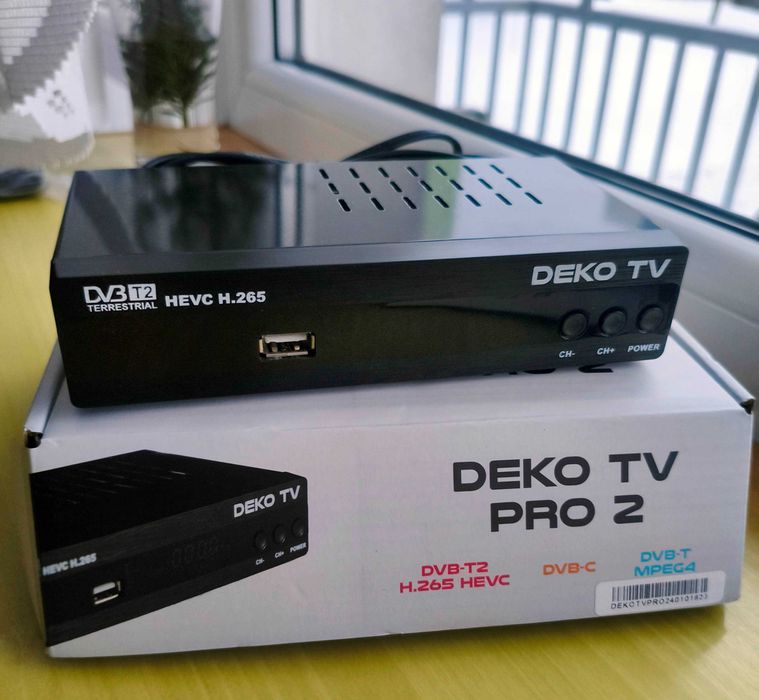 Tuner Dekoder DVB-T2 DekoTV PRO2 Telewizji Naziemnej HEVC H.265