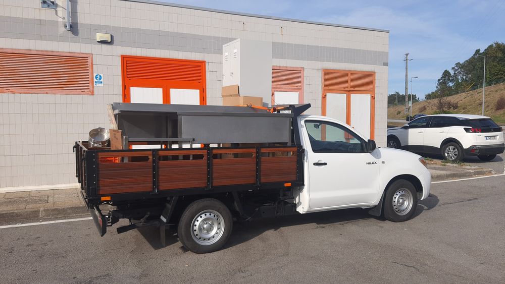 Pequenos,e grandes Fretes, transporte , armazenagem