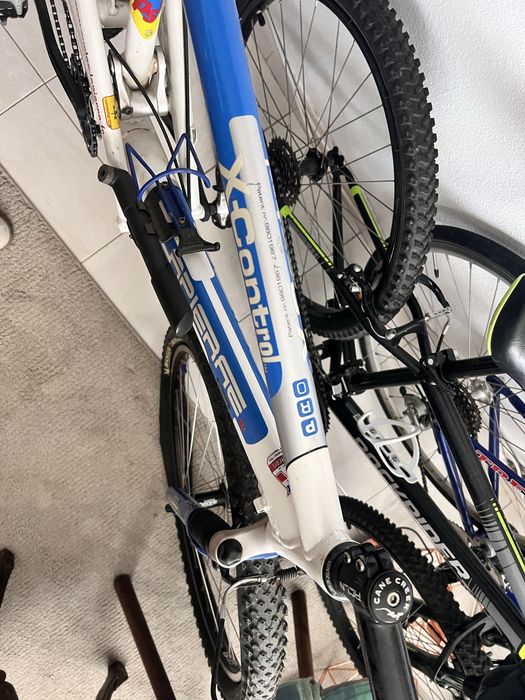 La pierre mountain bike