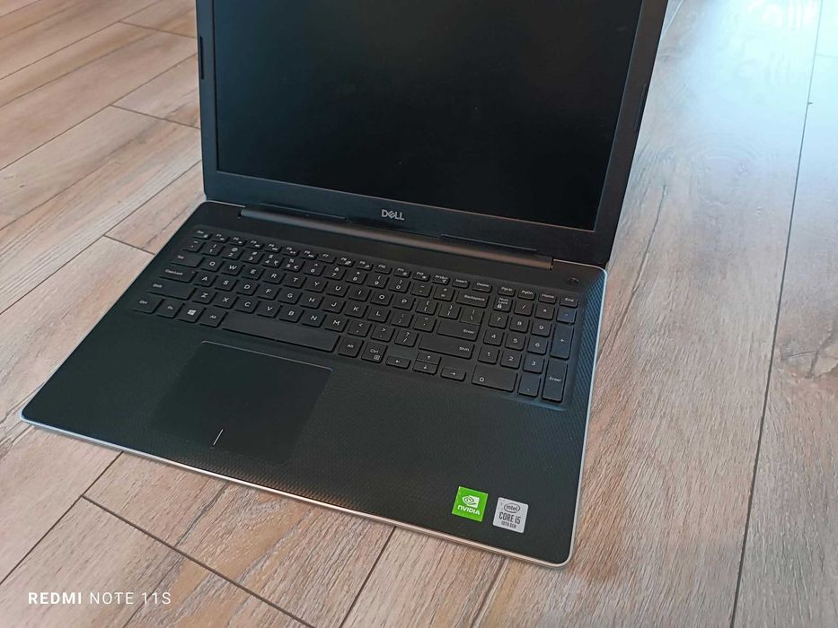 Laptop Dell ISPIRON SSD 250 gB RAM 16 gB jak nowy