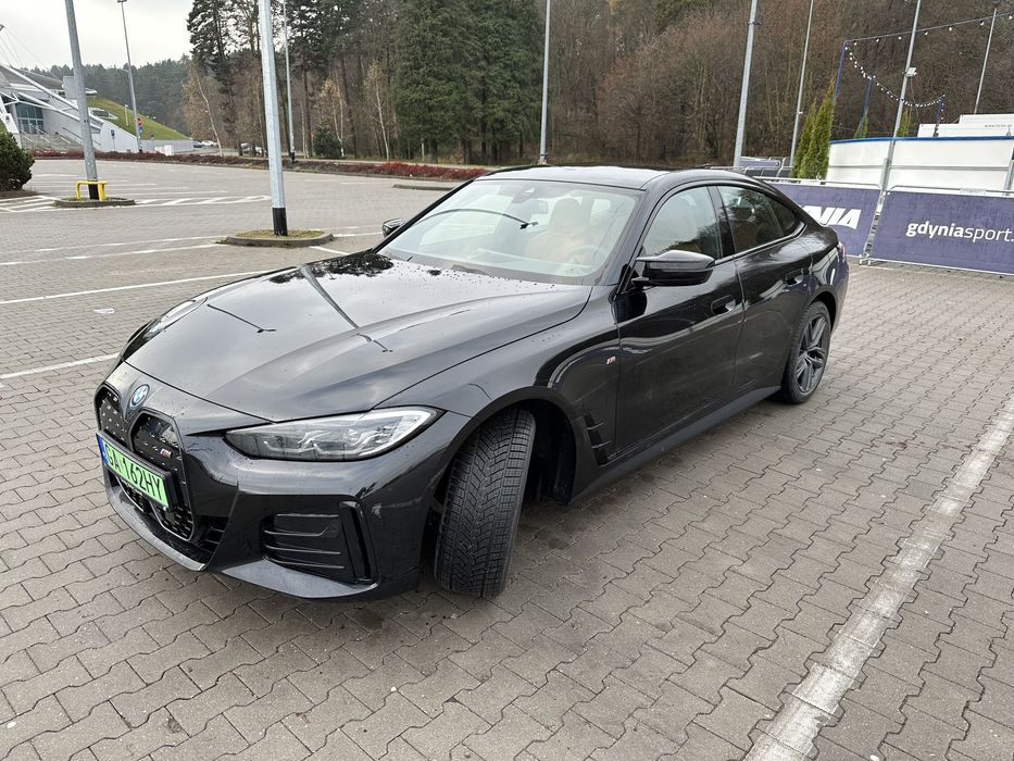BMW i4