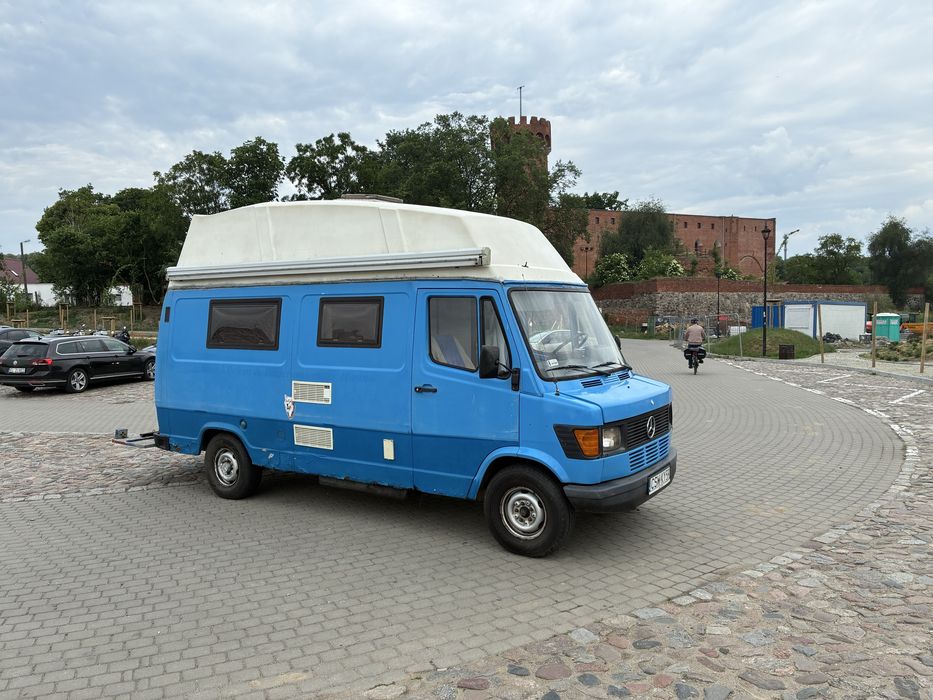 Mercedes Kemping Kaczka 2,9D 1989 rok