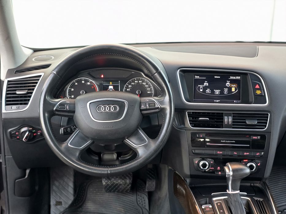 Продам свою Audi Q5 3.0 TFSI QUATTRO - 2014г