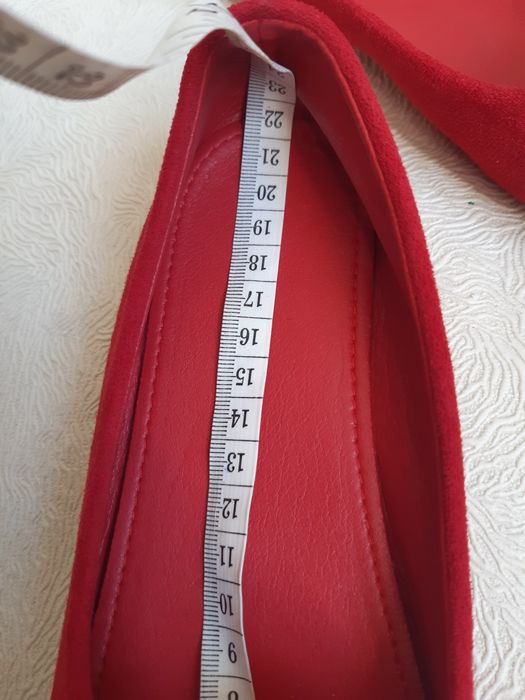 Червоні балетки  для дівчинки  34р устілка 21.5см