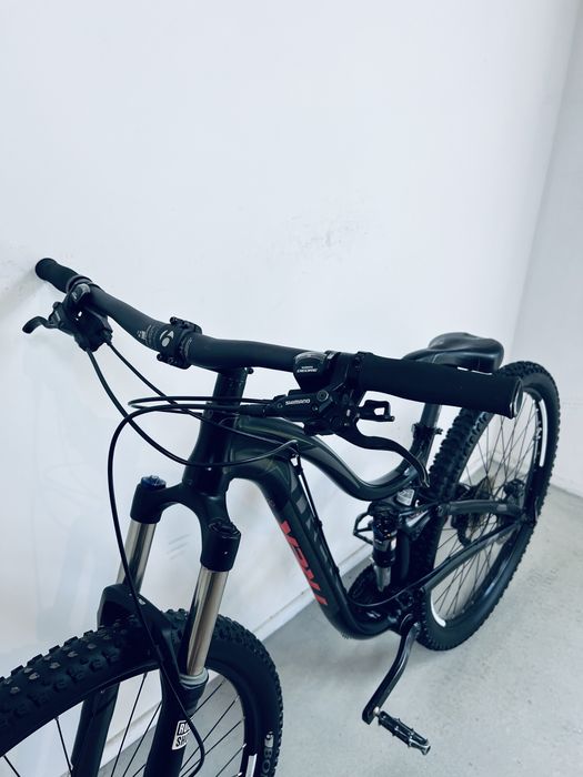 Rower Trek Rush 29 / FULL / RockShox / MTB / Rozmiar S / Koła 29”