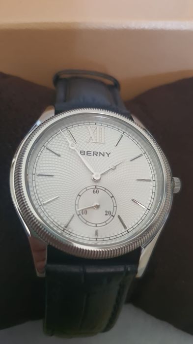 BERNY Men's Luxury Ultra-Thin Quartz Dress Watch (Model 2944M-B)