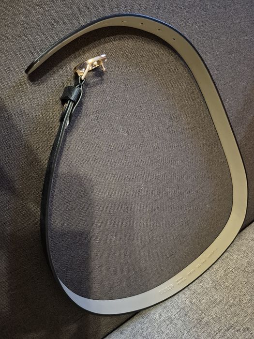 Pasek Guess L niebiesko czarny