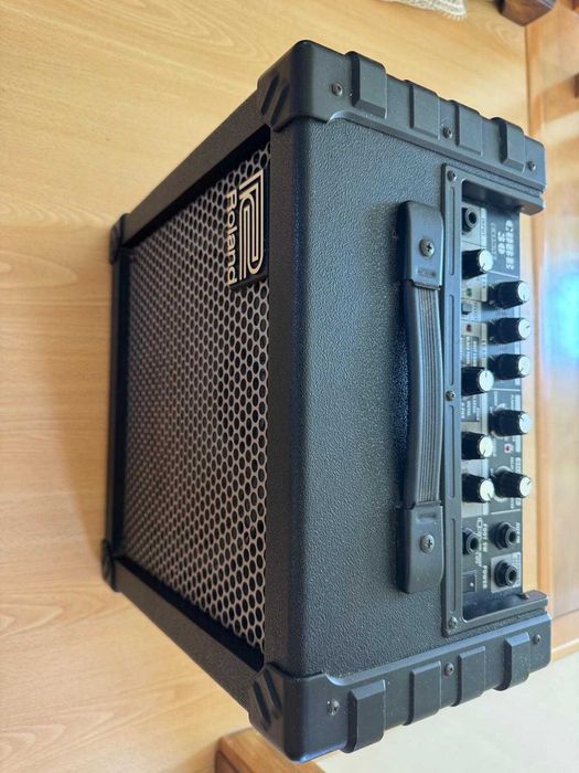 Roland  Cube 30