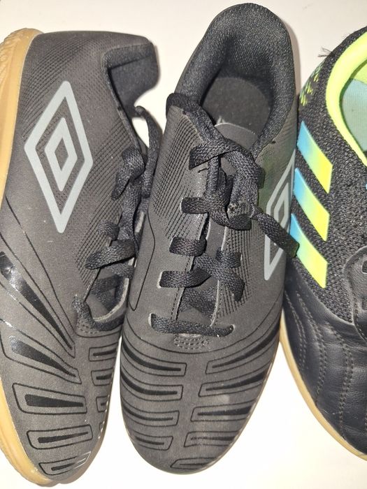 Halówki Umbro 34