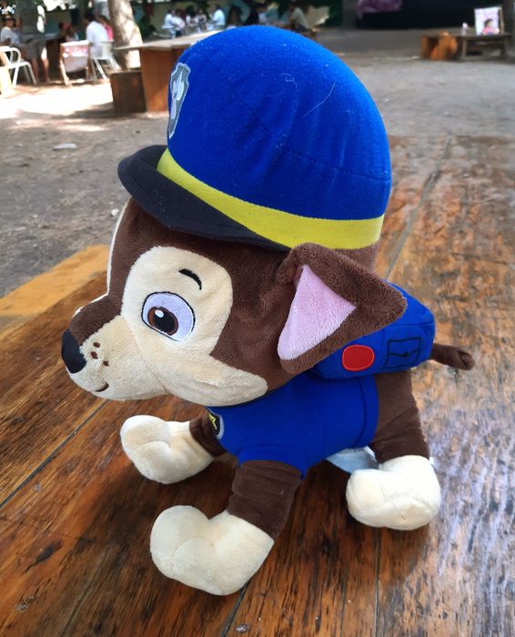 Cão Polícia - Peluche Grande a ESTREAR