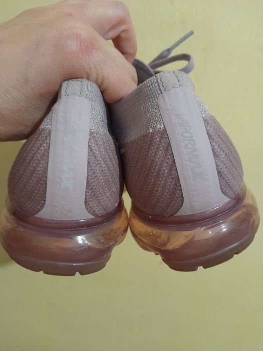 Nike Air Vapormax WMNS Flyknit жіночі бігові кросівки