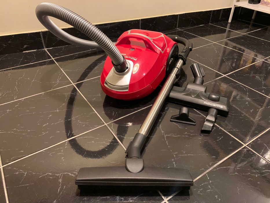Aspirador Rowenta Compact Power 750W – com garantia