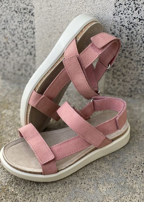 Шкіряні босоніжки сандалі ecco flowt 32 p.