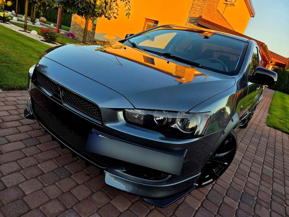 Mitsubishi Lancer