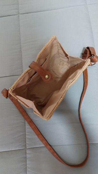 Carteira de palha64752100512643122