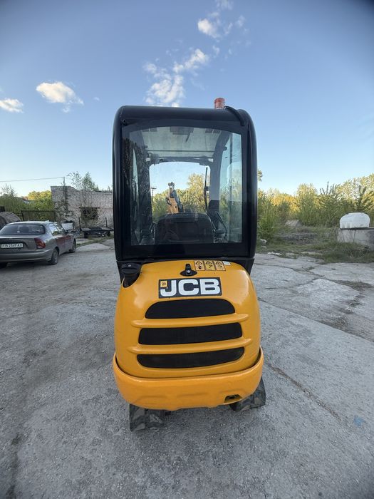 JCB 8018 2014 року в хорошому робочому стані!