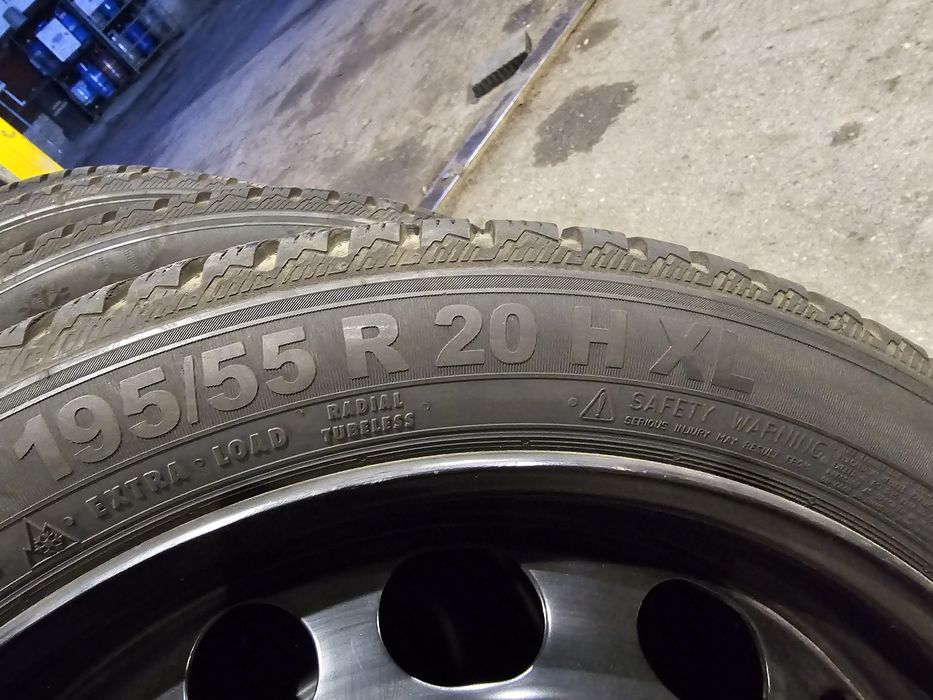 Koła Zimowe Renault Scenic IV-R20 5x114.3-Semperit 8mm+ Czujniki